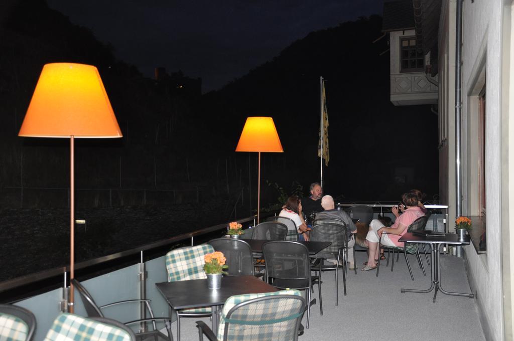 Gutsschaenke Sennerhof Hotel Обервезел Екстериор снимка